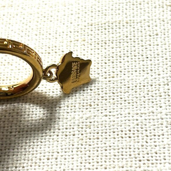 New Versace Gold Tone Medusa Dangling Ring - Picture 4 of 5